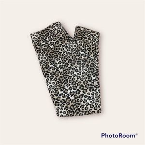 Girls cheetah leggings